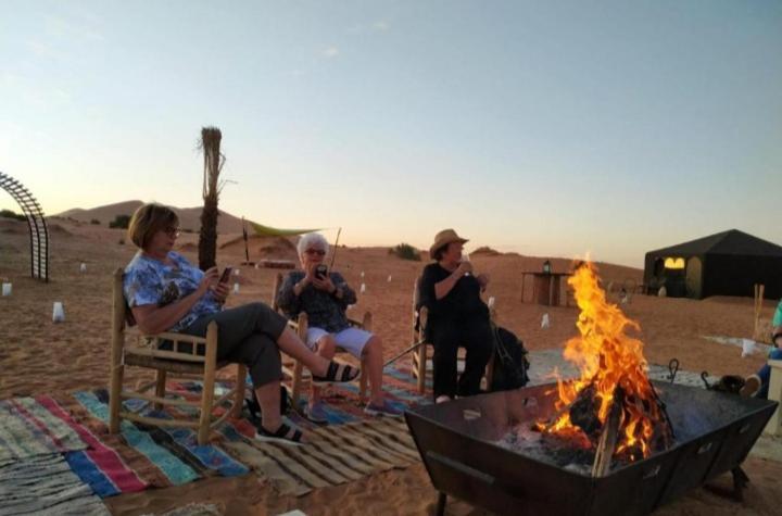 Merzouga Top Luxury Camp Exterior foto