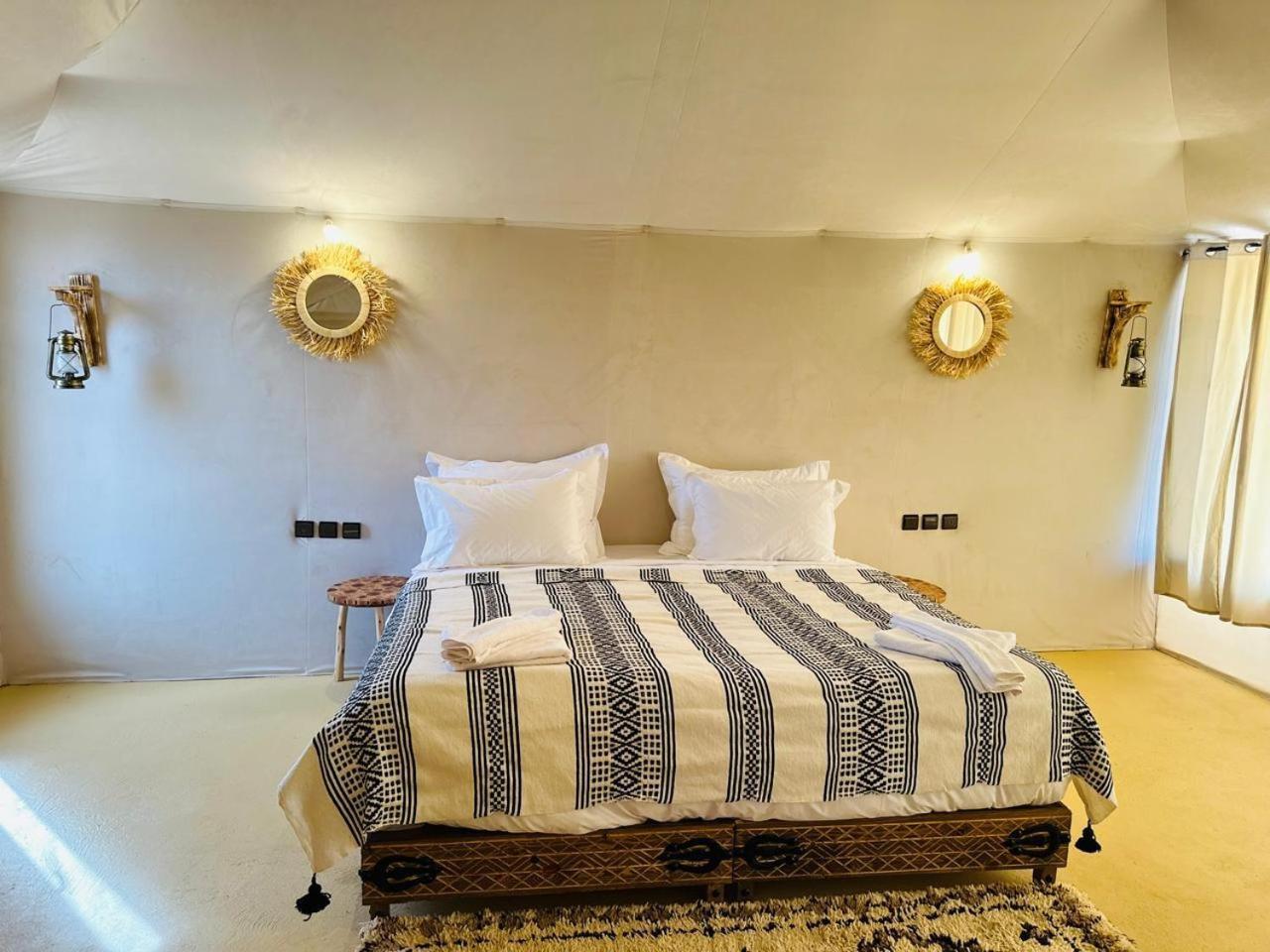 Merzouga Top Luxury Camp Exterior foto